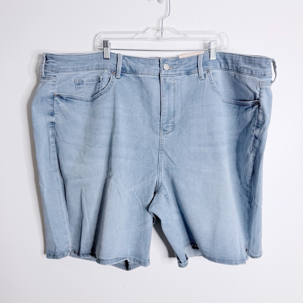 NWT NYDJ Ella Denim Shorts Blue‎ Plus Size 28W  8.5" Casual Stretch Summer